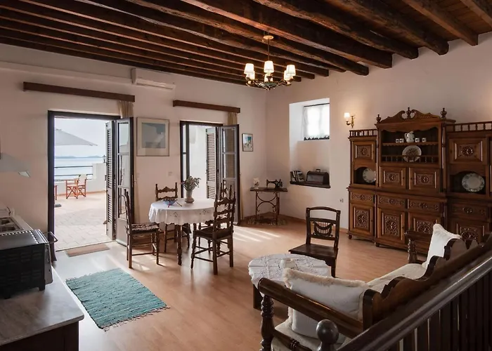 Castle Memories Aparthotel Naxos City