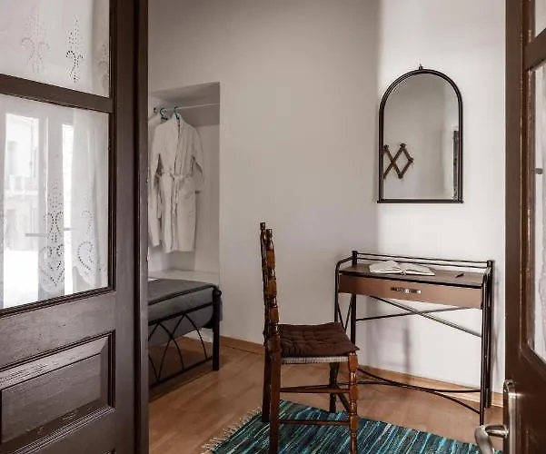 Castle Memories Aparthotel *